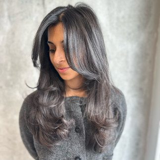 bouncy layered haircut