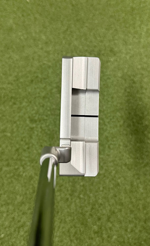 Shiloh-G-Wide-3 Diamond Neck | Bobby Grace Putters