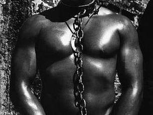 Hiperssexualização, autoestima e relacionamento inter-racial.