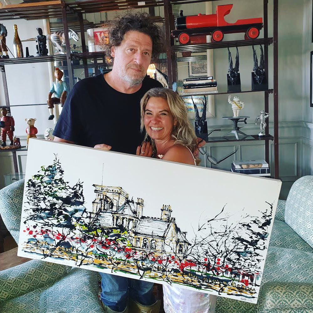Andi presents her painting to Marco Pierre White