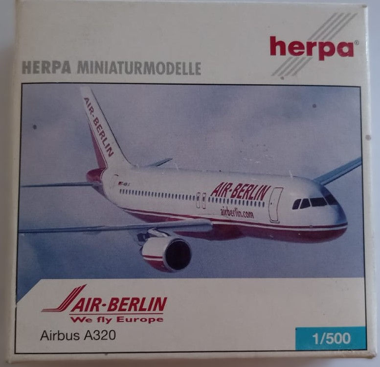 Herpa Wing Models, Air-Berlin, (We fly Europe) Airbus A320, 1/500 Scale, HW50911