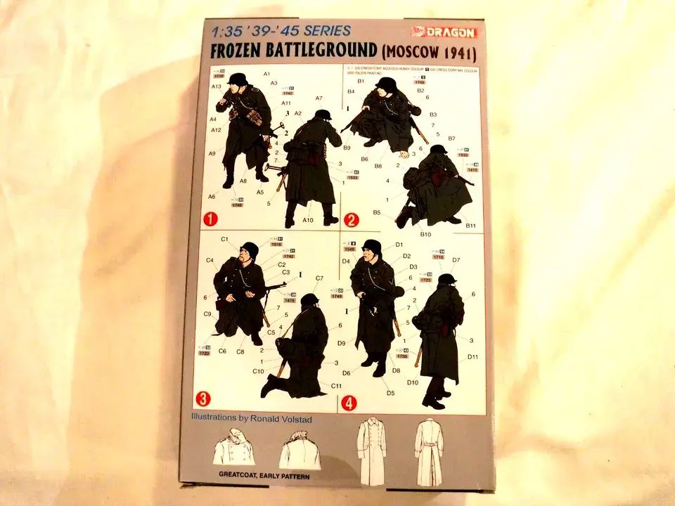 Thumbnail: Dragon Models, WWII German Frozen Battleground (Moscow 1941) (4 Figures)