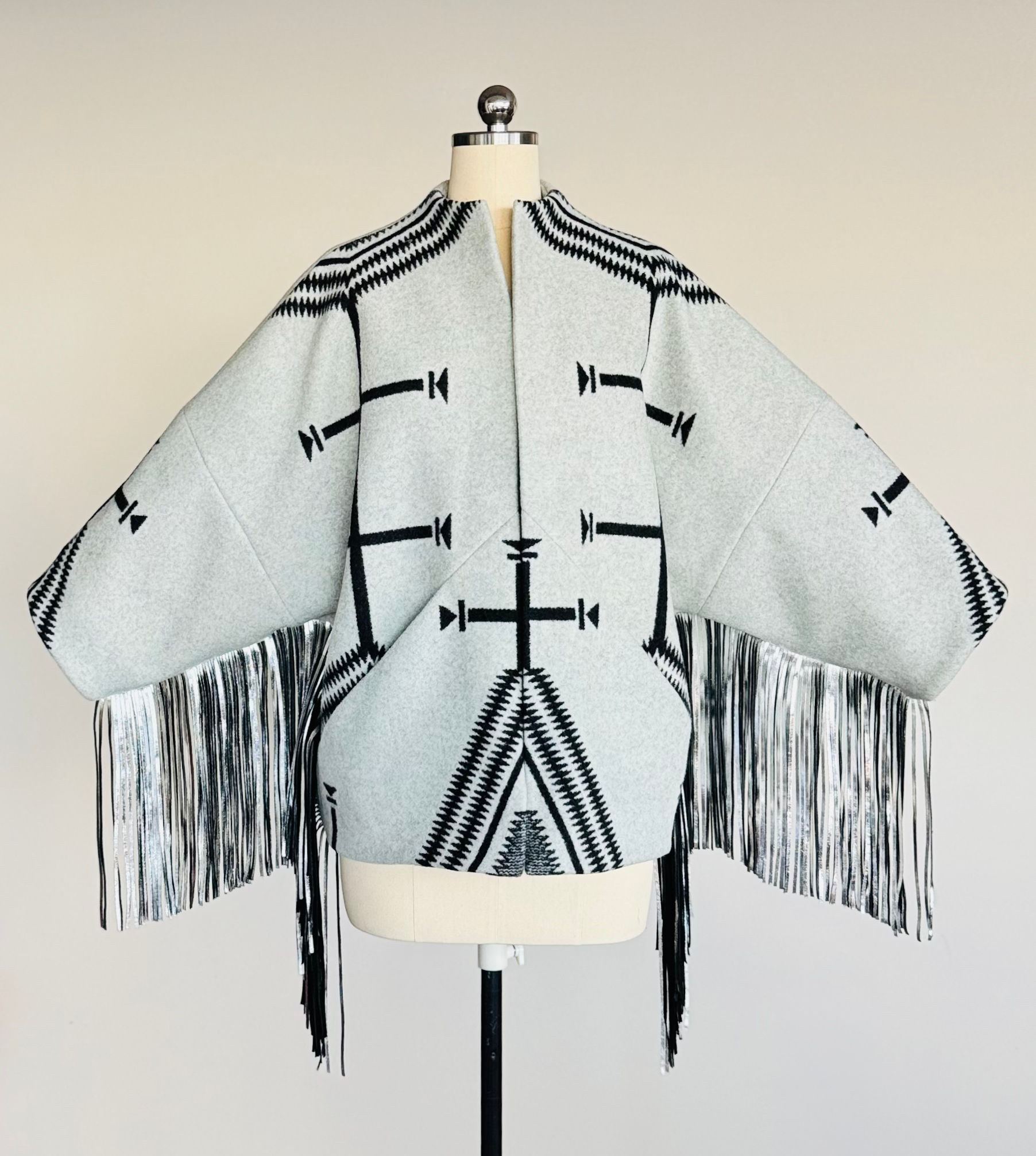 Los Ojos Coat