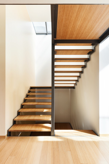 EC2A Modern & Sleek