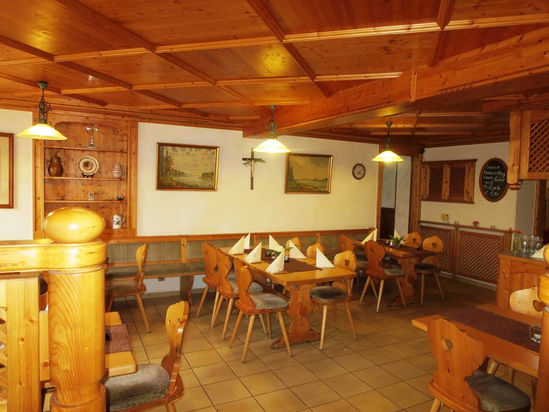 Elsäßer Hof, Kappel-Grafenhausen, historische gasthäuser, baden, genuss, baden württemberg, badische, küche, ausflugsziel, visitgermany, gasthaus, landgasthof, tradition, kulinarik, wirtshaus, gastgeber, gastronomie, übernachten, restauranttips, gute reise, gute küche, urlaubsziele, gastfreundschaft, stammtisch, familienbetrieb, traditionsgastronomie, ferien, urlaub, süddeutschland, Ortenau, Oberrheinische Tiefebene, Rheinau, Offenburg