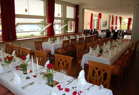 Waldhaus Jakob, Konstanz, historische gasthäuser, baden, genuss, baden württemberg, badische, küche, ausflugsziel, visitgermany, gasthaus, landgasthof, tradition, kulinarik, wirtshaus, gastgeber, gastronomie, übernachten, restauranttips, gute reise, gute küche, urlaubsziele, gastfreundschaft, stammtisch, familienbetrieb, traditionsgastronomie, ferien, urlaub, süddeutschland, Bodensee, Konstanz, Radolfzell, Rhein, Schweiz, Schaffhausen, Hegau, Insel Höri, Reichenau, Untersee,, Mainau, Blumeninsel, Imperia, Konzil, Weihnachtsmarkt, Kreuzlingen, Thurgau, Universität Konstanz, Alpen, Meersburg, Tägermoss, Gottliebe, Staad, Spitalkellereii, Fasnacht, Dingelsdorf, Dettingen, Bodanrück, Reichsstadt, Hörnle, Seepromenade