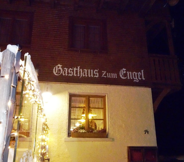 Hotel Gasthaus Zum Engel, Hinterzarten, historische gasthäuser, baden, genuss, baden württemberg, badische, küche, ausflugsziel, visitgermany, gasthaus, landgasthof, tradition, kulinarik, wirtshaus, gastgeber, gastronomie, übernachten, restauranttips, gute reise, gute küche, urlaubsziele, gastfreundschaft, stammtisch, familienbetrieb, traditionsgastronomie, ferien, urlaub, süddeutschland, Höhenluftkurort, Schwarzwald, Südschwarzwald, Freiburg, Breisgau, Naturpark, Titisee, Schluchsee, Feldberg, Skisprungschanze, Elsass, Basel, Waldshut-Tiengen