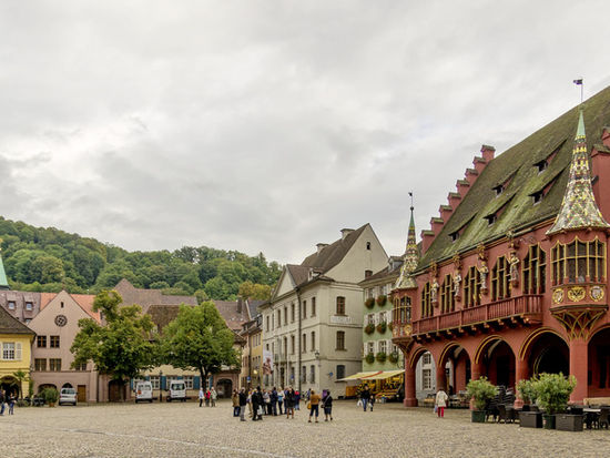 Hotel Oberkirchs Weinstuben. Freiburg, Historische Gasthäuser, Weingüter, Baden, baden-württemberg, badische küche, ausflugsziel, visit germany, blackforest, gasthaus, landgasthof, tradition, kulinarik, wirtshaus, gastgeber, gastronomie, übernachten, restauranttips, gute reise, gute küche, urlaubsziele, schwarzwald, urlaub im schwarzwald, gastfreundschaft, gastgeber, stammtisch, 
familienbetrieb, wirt, Schwarzwald, Breisgau, Freiburg, Schauinsland, Höllental, Feldberg