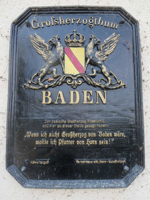 Hotel-Gasthaus Hirschen, Gaienhofen-Horn, Historische Gasthäuser, Weingüter, Baden, baden-württemberg, badische küche, ausflugsziel, visit germany, blackforest, gasthaus, landgasthof, tradition, kulinarik, wirtshaus, gastgeber, gastronomie, übernachten, restauranttips, gute reise, gute küche, urlaubsziele, ferien im schwarzwald, urlaub im schwarzwald, gastfreundschaft, gastgeber, stammtisch,
familienbetrieb, wirt, Bodensee, Konstanz, Höri, Radolfzell, Singen