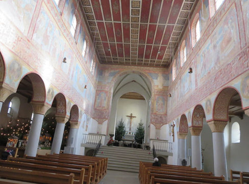 Hotel Restaurant Kreuz, Insel Reichenau, Historische Gasthäuser, Weingüter, Baden, baden-württemberg, badische küche, ausflugsziel, visit germany, blackforest, gasthaus, landgasthof, tradition, kulinarik, wirtshaus, gastgeber, gastronomie, übernachten, restauranttips, gute reise, gute küche, urlaubsziele, ferien im schwarzwald, urlaub im schwarzwald, gastfreundschaft, gastgeber, stammtisch, 
familienbetrieb, wirt, Bodensee, Konstanz, Reichenau