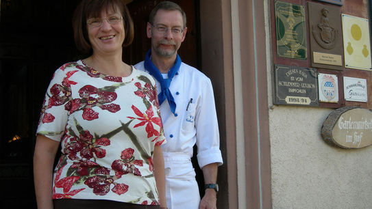 Gasthaus Krone, Ehrenkirchen-Kirchhofen, historische gasthäuser, baden, genuss, baden württemberg, badische, küche, ausflugsziel, visitgermany, gasthaus, landgasthof, tradition, kulinarik, wirtshaus, gastgeber, gastronomie, übernachten, restauranttips, gute reise, gute küche, urlaubsziele, gastfreundschaft, stammtisch, familienbetrieb, traditionsgastronomie, ferien, urlaub, süddeutschland, Breisgau, Hochschwarzwals, Schwarzwald, Markgräflerland, Oberrhein, Hexental, Bartzenberg, Schloss Kirchhofen