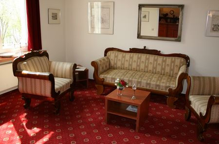 Waldhaus Jakob, Konstanz, historische gasthäuser, baden, genuss, baden württemberg, badische, küche, ausflugsziel, visitgermany, gasthaus, landgasthof, tradition, kulinarik, wirtshaus, gastgeber, gastronomie, übernachten, restauranttips, gute reise, gute küche, urlaubsziele, gastfreundschaft, stammtisch, familienbetrieb, traditionsgastronomie, ferien, urlaub, süddeutschland, Bodensee, Konstanz, Radolfzell, Rhein, Schweiz, Schaffhausen, Hegau, Insel Höri, Reichenau, Untersee,, Mainau, Blumeninsel, Imperia, Konzil, Weihnachtsmarkt, Kreuzlingen, Thurgau, Universität Konstanz, Alpen, Meersburg, Tägermoss, Gottliebe, Staad, Spitalkellereii, Fasnacht, Dingelsdorf, Dettingen, Bodanrück, Reichsstadt, Hörnle, Seepromenade