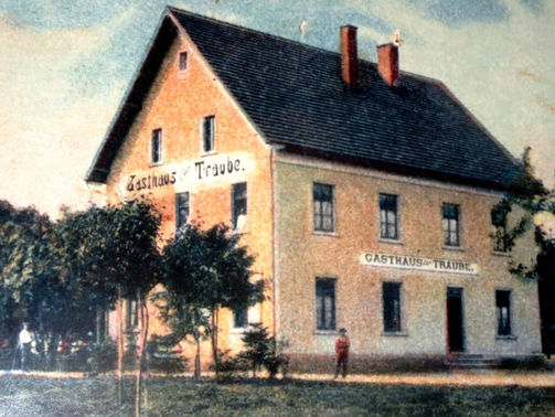 Gasthof zur Traube, Konstanz, historische gasthäuser, baden, genuss, baden württemberg, badische, küche, ausflugsziel, visitgermany, gasthaus, landgasthof, tradition, kulinarik, wirtshaus, gastgeber, gastronomie, übernachten, restauranttips, gute reise, gute küche, urlaubsziele, gastfreundschaft, stammtisch, familienbetrieb, traditionsgastronomie, ferien, urlaub, süddeutschland, Bodensee, Mainau, Meersburg, Staad, Reichenau, Konzil, Fähre, Universität, Kreuzlingen, Thurgau, Schweiz, Grenze, Rhein, Hochrhein,  Bodanrück, Hegau, Radolfzell, Höri, Alpen, Untersee, Überlinger See, überlingen, Petershausen, Wollmatingen, Fürstenberg, Spitalkellerei, Niederburg, Georg Elser, Konzil, Imperia, Nebel, Papstwahl,  Jan Hus, Konstanzer Münster