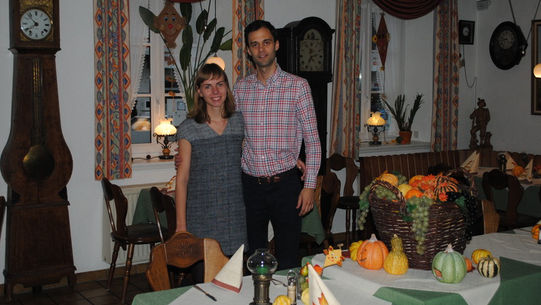 Gasthof Engel, Müllheim, historische gasthäuser, baden, genuss, baden württemberg, badische, küche, ausflugsziel, visitgermany, gasthaus, landgasthof, tradition, kulinarik, wirtshaus, gastgeber, gastronomie, übernachten, restauranttips, gute reise, gute küche, urlaubsziele, gastfreundschaft, stammtisch, familienbetrieb, traditionsgastronomie, ferien, urlaub, süddeutschland, Freiburg, Münster, Schauinsland, Titisee, Schluchsee, Feldberg, Ravennaschlucht, Belchen, Todtnauer Wasserfall, Kaiserstuhl, Höllental, Hexenlochmühle, Hinterzarten, Breitnau, St. Peter, St. Märgen, Kloster, Glottertal, Steinwasen-Park, Wutachschlucht, Todtnauberg, Freiburg Altstadt, Dreisam, Schauinslandbahn, Seebuck, Dom St. Blasius, Hasenhorn Coaster, Hochschwarzwald Card, Barockkirche St. Trudpert, Erlebnispfad Feldberg, Rappenecker Hütte, Kandel, Bächle, Schwarzwaldmuseum, Windgfällweiher, Heimatpfad Hochschwarzwald, Kirner's Schanze, Klostermuseum St. Märgen, Blasiwald, Rötenbachschlucht