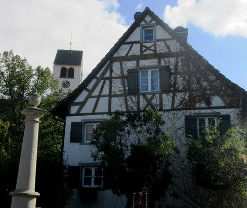Landgasthof Zum Sternen, Bankholzen, historische gasthäuser, baden, genuss, baden württemberg, badische, küche, ausflugsziel, visitgermany, gasthaus, landgasthof, tradition, kulinarik, wirtshaus, gastgeber, gastronomie, übernachten, restauranttips, gute reise, gute küche, urlaubsziele, gastfreundschaft, stammtisch, familienbetrieb, traditionsgastronomie, ferien, urlaub, süddeutschland, Bodensee, Konstanz, Radolfzell, Rhein, Schweiz, Schaffhausen, Hegau, Insel Höri, Reichenau, Untersee,, Mainau, Blumeninsel, Imperia, Konzil, Weihnachtsmarkt, Kreuzlingen, Thurgau, Universität Konstanz, Alpen, Meersburg, Tägermoos, Gottlieben, Staad, Spitalkellereii, Fasnacht, Dingelsdorf, Dettingen, Bodanrück, Reichsstadt, Hörnle, Seepromenade, Radolfzell