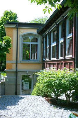 Waldhaus Jakob, Konstanz, historische gasthäuser, baden, genuss, baden württemberg, badische, küche, ausflugsziel, visitgermany, gasthaus, landgasthof, tradition, kulinarik, wirtshaus, gastgeber, gastronomie, übernachten, restauranttips, gute reise, gute küche, urlaubsziele, gastfreundschaft, stammtisch, familienbetrieb, traditionsgastronomie, ferien, urlaub, süddeutschland, Bodensee, Konstanz, Radolfzell, Rhein, Schweiz, Schaffhausen, Hegau, Insel Höri, Reichenau, Untersee,, Mainau, Blumeninsel, Imperia, Konzil, Weihnachtsmarkt, Kreuzlingen, Thurgau, Universität Konstanz, Alpen, Meersburg, Tägermoss, Gottliebe, Staad, Spitalkellereii, Fasnacht, Dingelsdorf, Dettingen, Bodanrück, Reichsstadt, Hörnle, Seepromenade