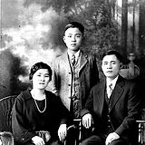 ShinmasuYoemonFamily (1)_edited.jpg