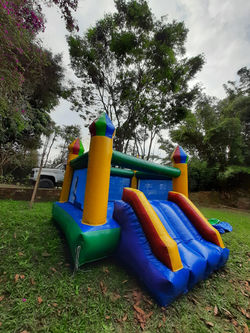Castelinho Escorrega