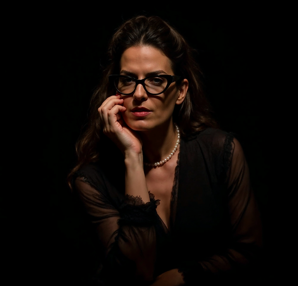 freepik__jurema-elegant-woman-wearing-black-cateye-glasses-__95359.png