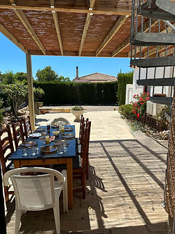 Pergola côté terrain de boule