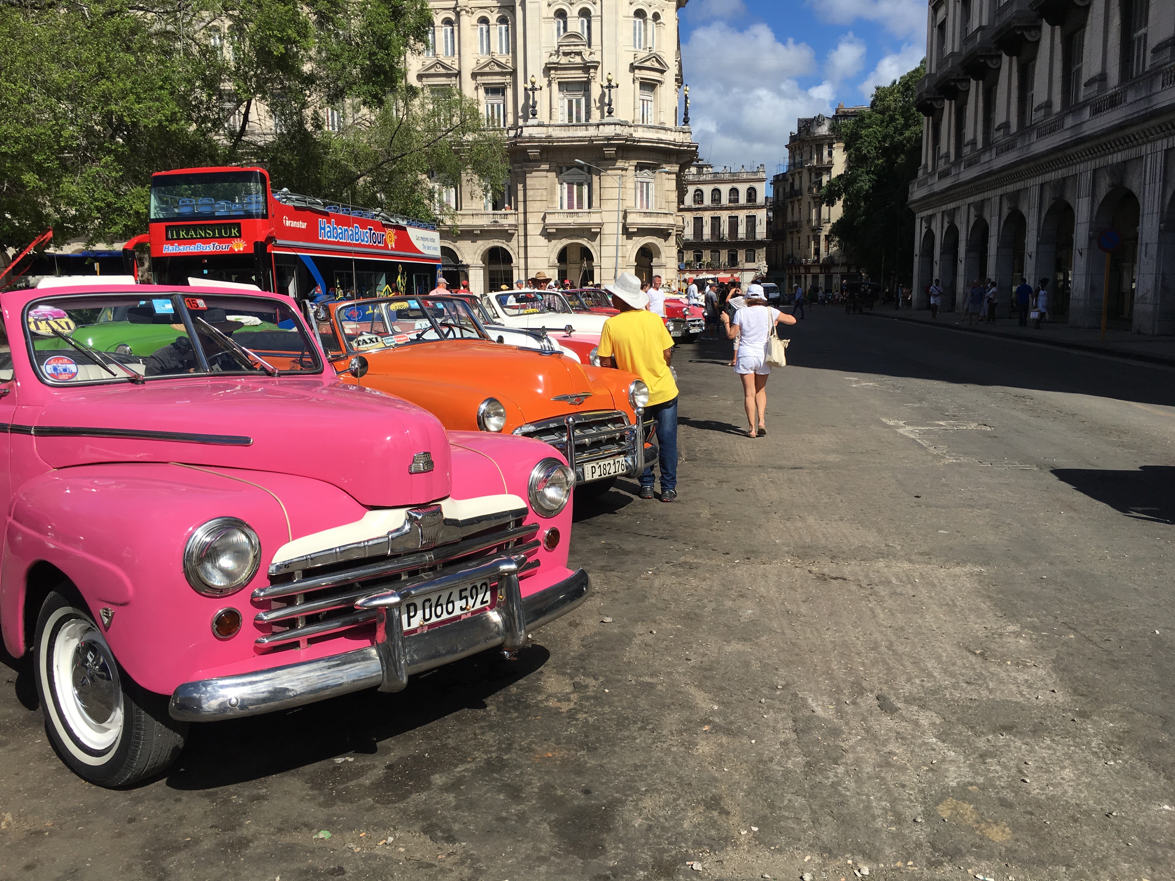 Cars in Havana by Fernando Jones