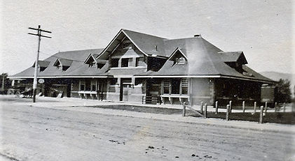 Early day Depot.jpg