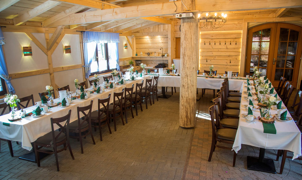 Restaurant und Räume für Feierlichkeiten von Landgasthof Fischer nähe Freiberg