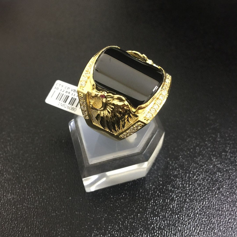 Nhẫn nam vàng đá đen
