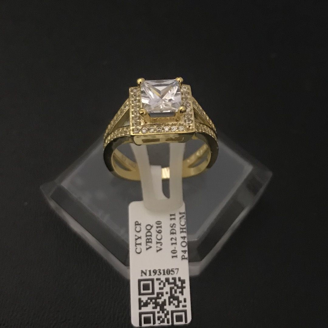 Nhẫn nữ vàng đá trắng VJC 610