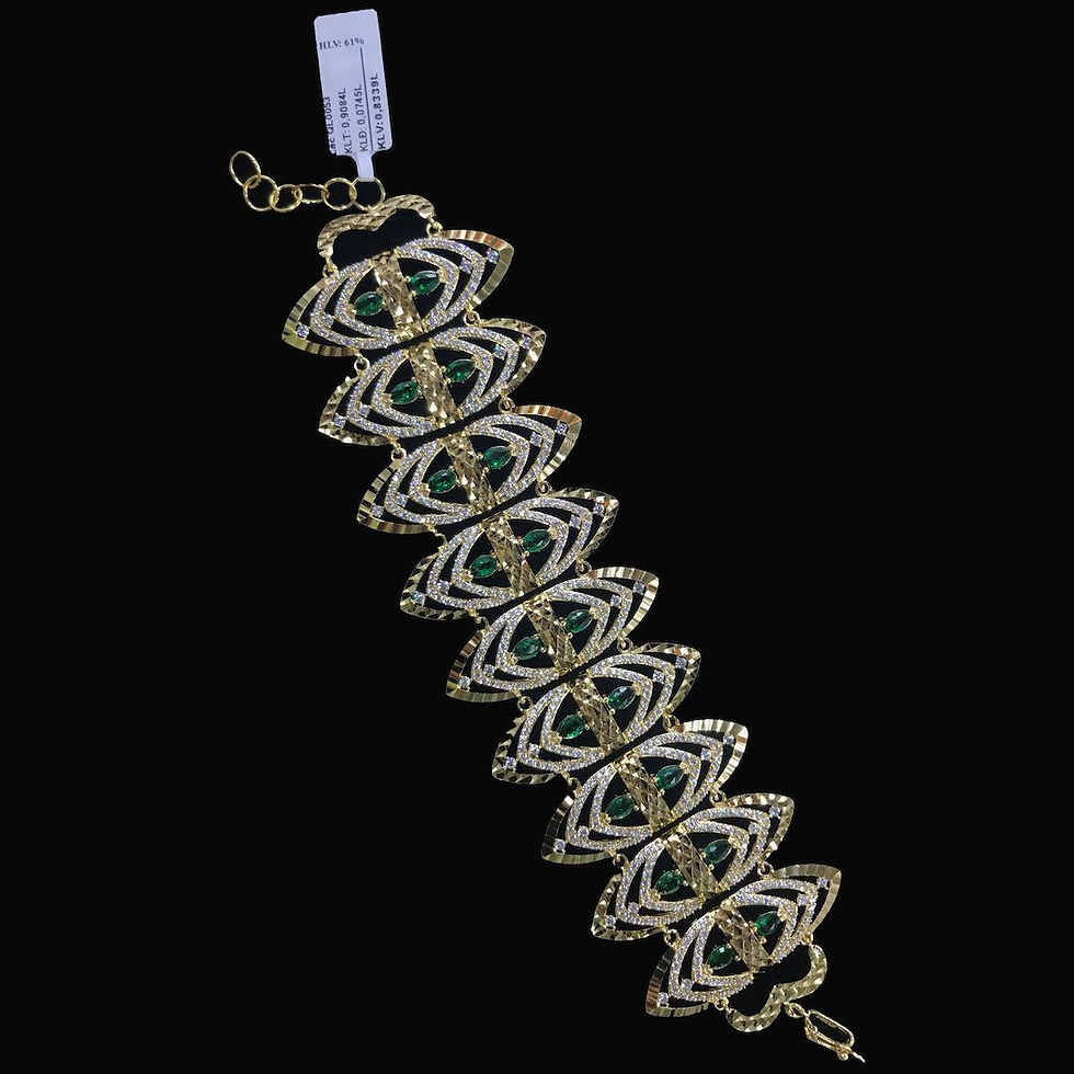 Lắc tay vàng đá xanh lá cây VJC 610