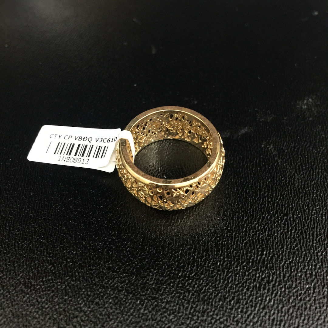 Nhẫn vàng nữ hoa văn VJC 610