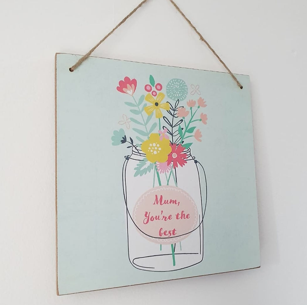 Thumbnail: Wooden 'Mum' Plaque