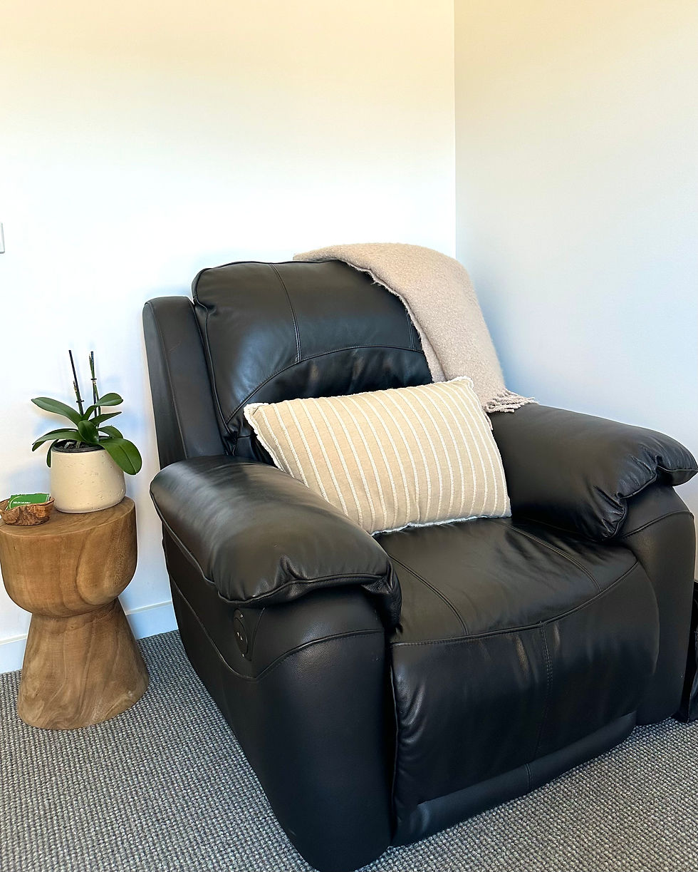 Helen Munro Hypnotherapy studio