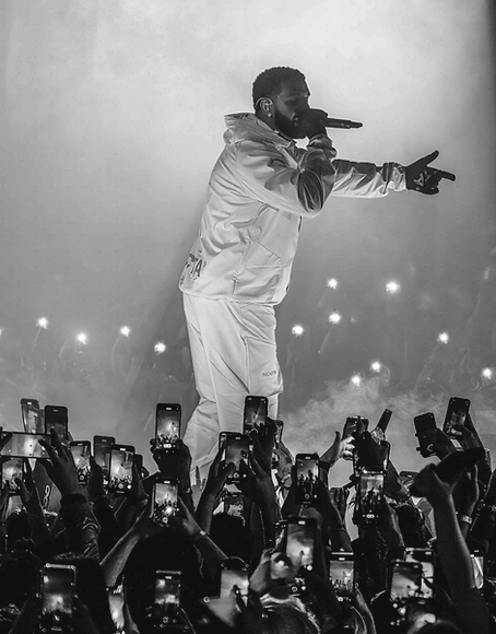 Homecoming 2022 - Drake Performing Infront of Crowd_edited.png