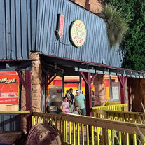 🍕All-you-can-eat pizza and 18-hole mini-golf for $19.95 at Cicis Pizza & Mini-Golf in Kissimmee. Yes, you read that right!😂