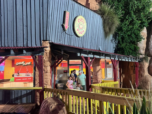 🍕All-you-can-eat pizza and 18-hole mini-golf for $19.95 at Cicis Pizza & Mini-Golf in Kissimmee. Yes, you read that right!😂