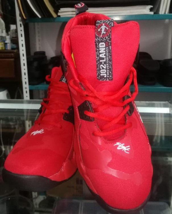 Miniatura: Zapatillas para básquet