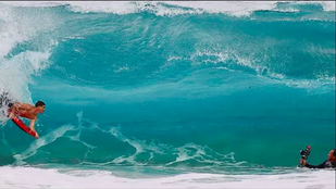 Hawaii Update: Knee Injury & Morning Coffees – Vlog 34