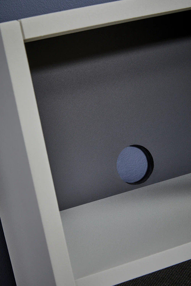 Thumbnail: Close-up of the Suncrest Katell electric stove control knob.