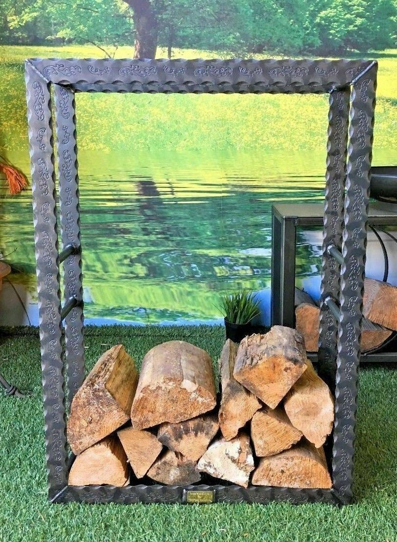 The Windsor Range Log Holder