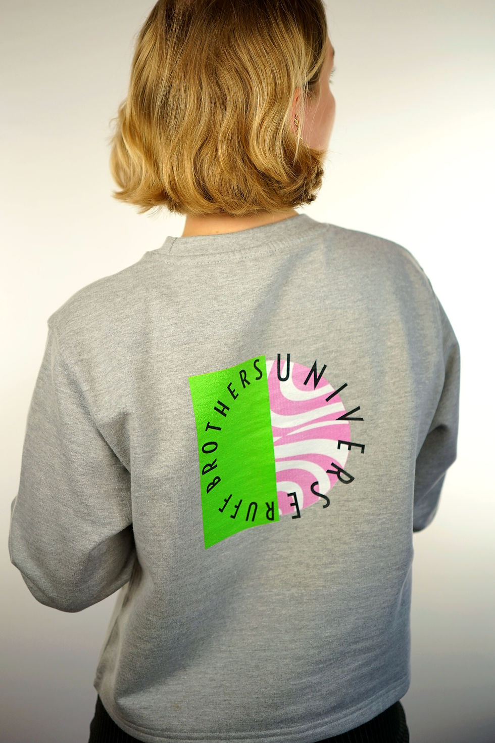 Ruff Brothers Crop Sweatshirt "UNIVERSE"