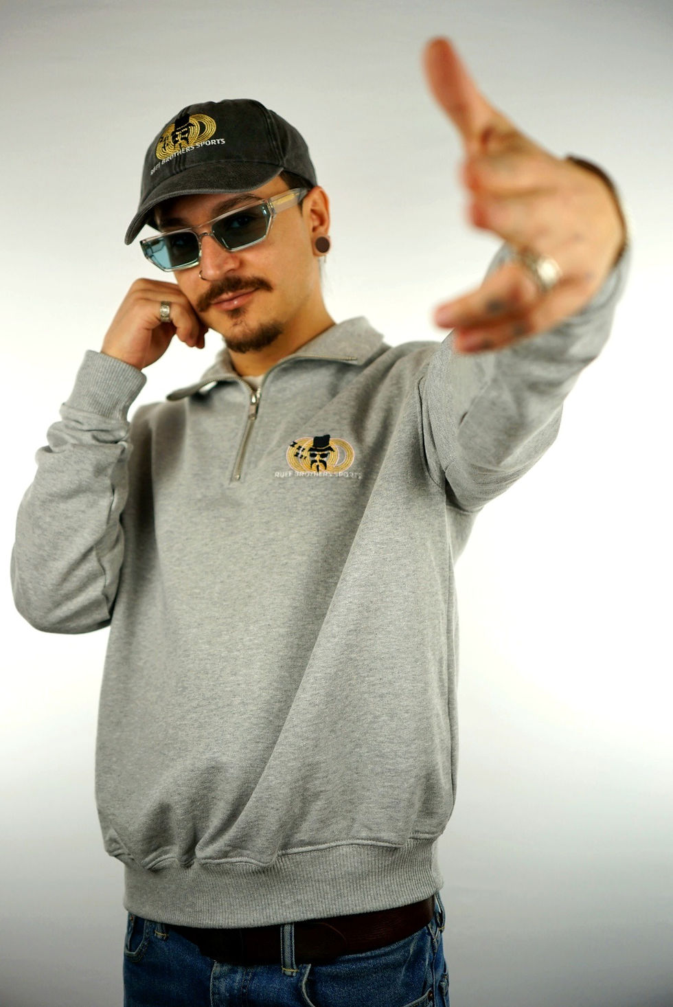 Ruff Brothers Half Zip Sweater "RB Sports" mit Sticklogo