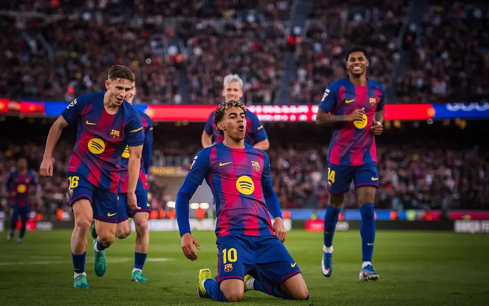 FC Barcelona domina La Liga y celebra el debut de una figura juvenil
