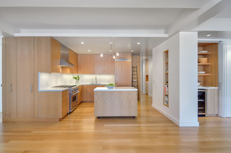 03_40West72ndStreet_152154_177_Kitchen_HiRes