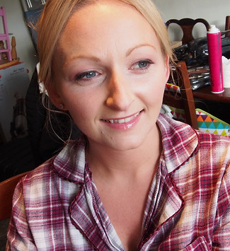 Beautifully soft natural makeup