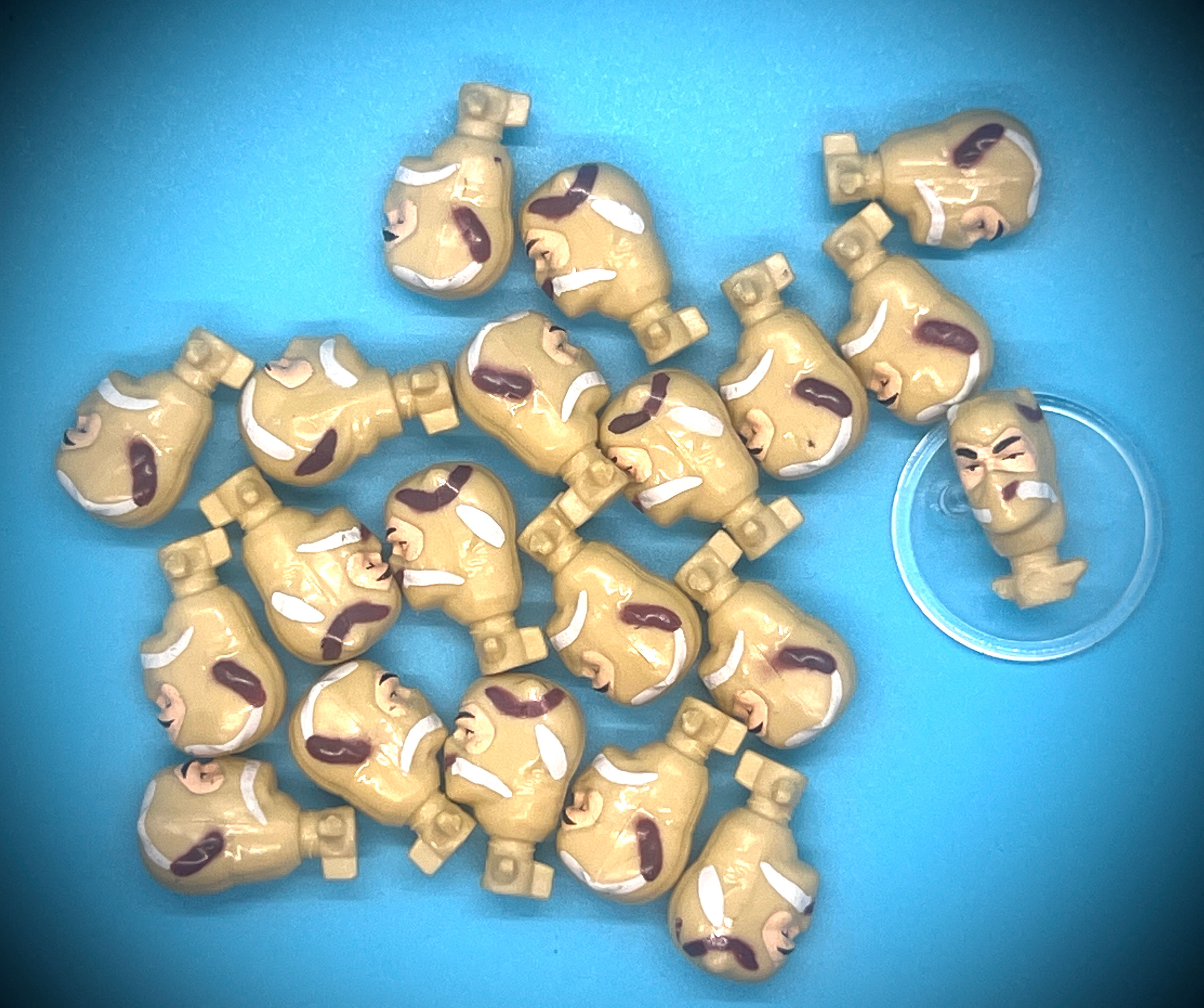 Black Major (SFA) tan ninja head camo (1 head)