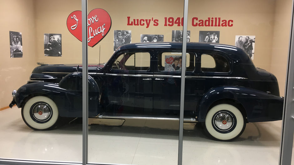 (Lucille) Ball's, Burgers, and Bullets