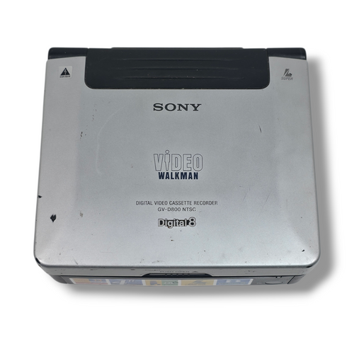 Sony GV-D800 Hi8 8mm Digital 8 Walkman NTSC | Oddbits