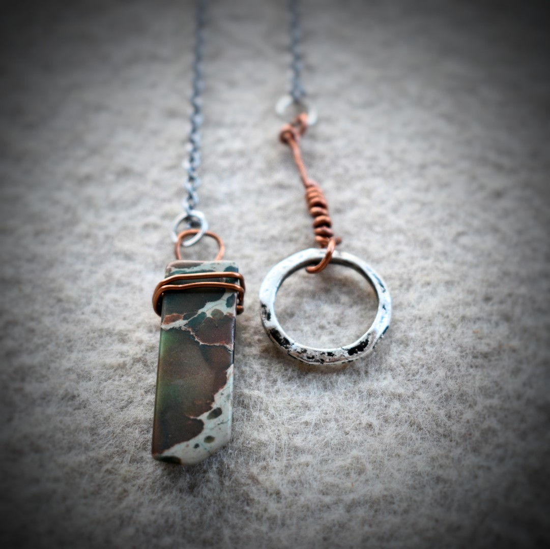 Stone Lariat Necklace