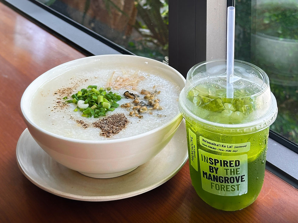 Cháo hàu Mangrove - sự kết hợp tinh tế giữa nguyên liệu tươi sạch và cách chế biến đậm đà.